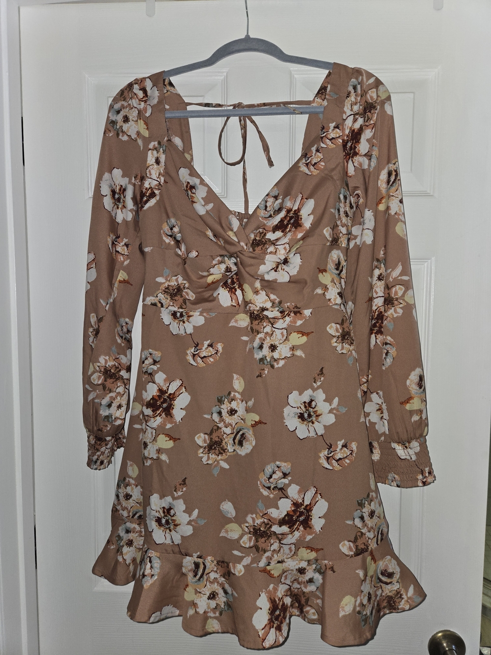 Ruffled Twist-Front Long Sleeve Floral Dress in Taupe